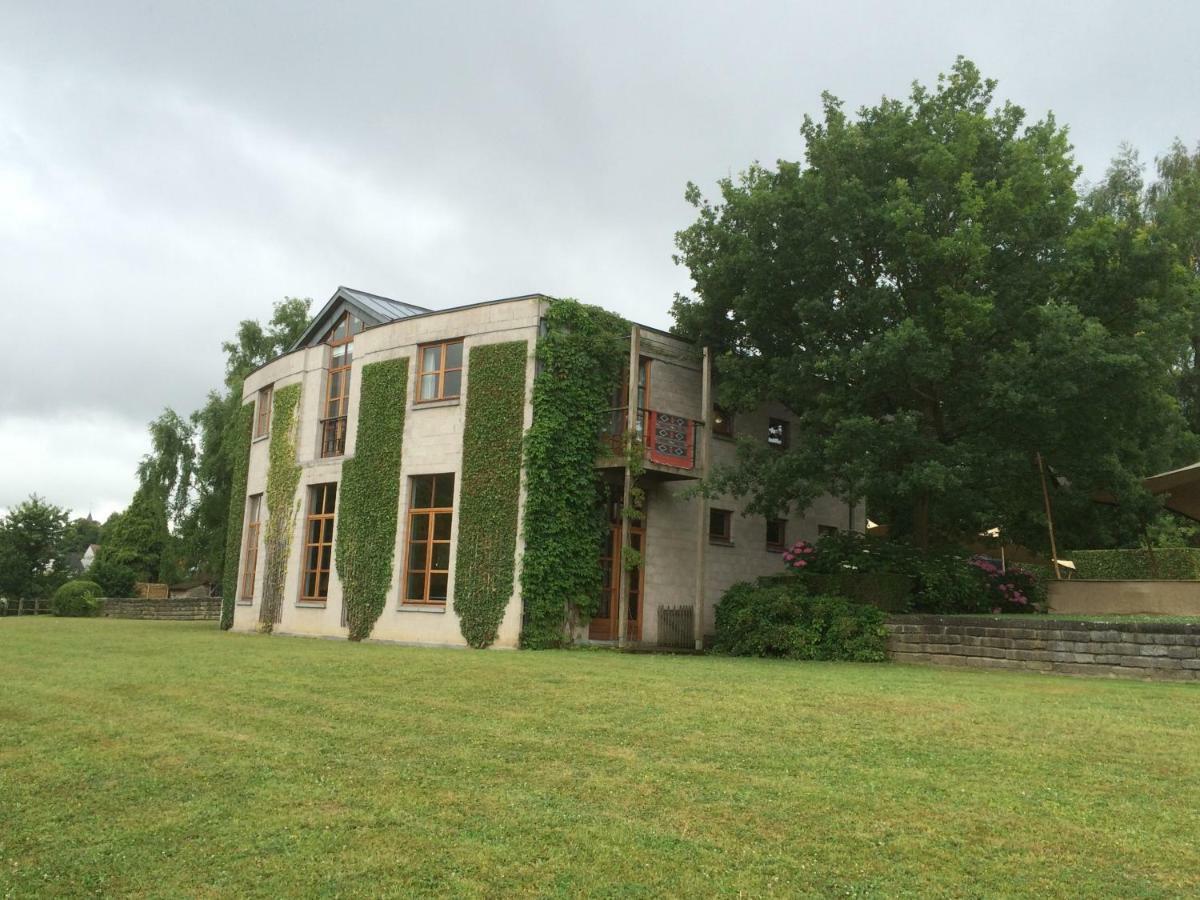 Le Jardin Des Sources Bed & Breakfast La Hulpe Exterior photo